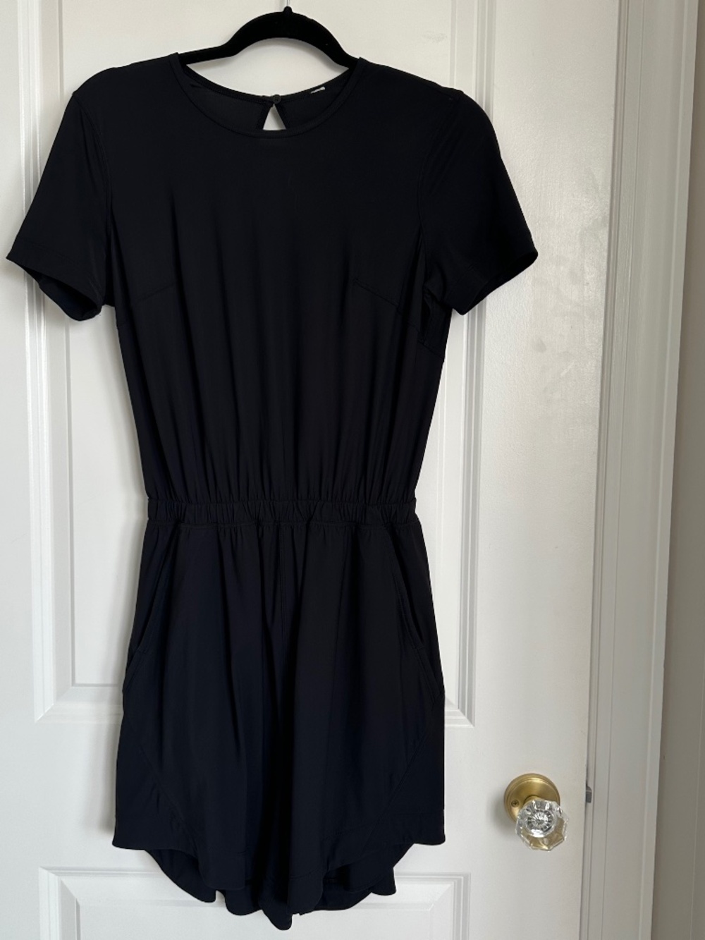 Lululemon athletica Black Open back High Neck Romper SZ 4